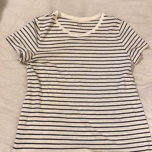 GAP striped tee